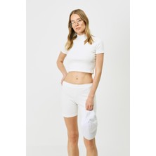 Kadın Vücuda Oturan Dik Yaka Kısa Kol Fitilli Bluz 921 Ekru