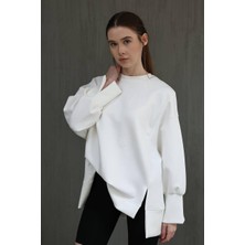 Reyon 5beyaz Renk  Sweatshirt  ÖN62CM  Arka 72CM %polyester% 10  Likra