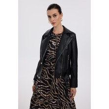 Ekol Kadın Metal Süs Düğmeli Deri Mont 6007 Siyah