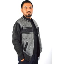 Dik Yaka Kare Desenli Cepli Fermuarlı Triko Mont