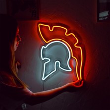 Tol Camp Şövalye (Knight) Neon LED Işık - Metal Üzerine Neon Duvar Dekoru, Turuncu ve Gün Işığı, 32 cm x 48 cm