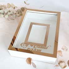 Verda Çerçeve 25 x 35  cm  Yarı Kaplama Isimli Beyaz-Bronz Anı Çerçevesi! Yeni Moda Çiçek Anı Çerçevesi!