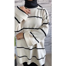 Merve Akyol Moda Çizgili Oversize Triko Kazak