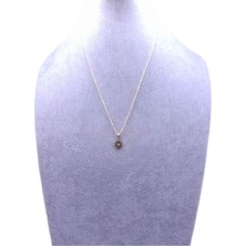 Han Ticarethane Siyah Papatya Model Kolye