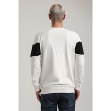 New World Polo Bisiklet Yaka Ekru Slim Fit Sweatshirt 24FWM60203