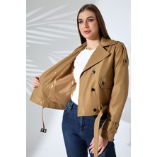 Kadın Astarlı Kemerli Cepli Su Itici Kumaş Crop Trençkot