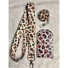 Leopar Desenli Boyun Askısı Yoyo ve Kartlık Set