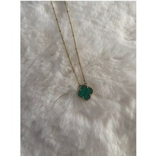 Yeşil Renkli Yonca Kolye