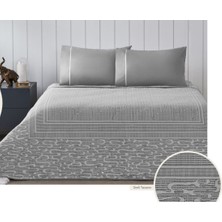 Taç Jakarlı Tek Kişilik Pike Takımı