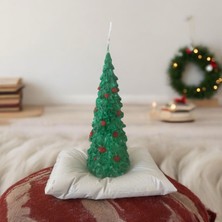 2 Adet Noel Ağacı Şeklinde Dekoratif Mum ve 2 Adet Şık Mum Yastıkları