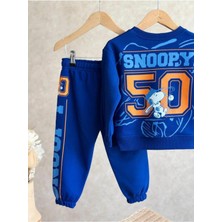 2kids2mom Peanuts Snoopy Süzene Nakış Detaylı Sweatshirt ve Alt Eşeofman Takım
