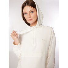 Jeep Kapüşon Yaka Baskılı Ekru Kadın Sweatshırt C4WL-SWT4421