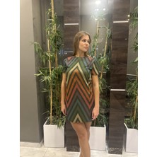 Zigzag Desenli Simli Mini Örme Elbise