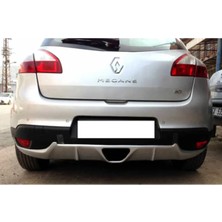 Om Goto Garaj Renault Megane 3 Rs Egzoz Görünümlü Difüzör Coupe Parak Siyah Plastik