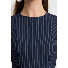 Moda Stil Regular Bisiklet Yaka Mini Boy Çizgili Eteği Belden Açılan Poliviskon Dokuma Elbise