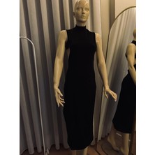 Butik Sırtı Açık Yan Yırtmaçlı Vücut Tipi Elbise, Kolsuz Düz Renkli Kaplumbağa Boyun Elbise Bahar ve Yaz Için, Kadın Giyim