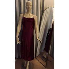 Butik Kadınların Zarif Düz Ipek Pijama Elbisesi, Kapüşonlu Sırtı Açık Yan Yırtmaçlı Maxi Kayma Elbisesi, Rahat Gece Elbisesi