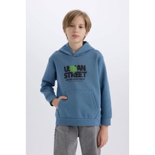 DeFacto Erkek Çocuk Kapüşonlu Baskılı Cepli İçi Yumuşak Tüylü Sweatshirt D6211A824CW