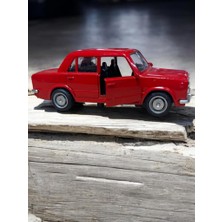 Nostaljik Lezzetler Metal Çek Bırak Murat 124 Araba Kırmızı Sesli ve Işıklı ( 1/36 Ölçek )