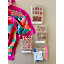 Nails Düz Küt Model 24 Lü Takma Tırnak Seti- 1 Paket