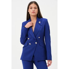 Yakası Düğmeli Blazer