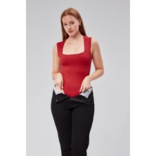 Ayseliza Kırmızı Astarlı Sıfır Kol Kare Yaka Dekolteli Çıtçıtlı Bodysuit