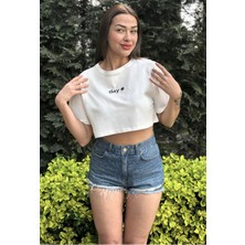 Ayseliza Kadın Beyaz Bisiklet Yaka Baskılı Oversize Crop T-Shirt