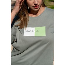 Ayseliza Kadın Oversize Fit Bisiklet Yaka Baskılı Kısa Kollu T-Shirt