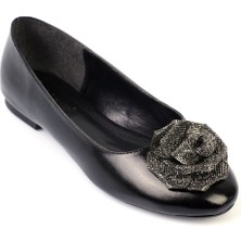 Capone Outfitters Audrey Yuvarlak Burunlu Taşlı Çiçekli Kadın Babet