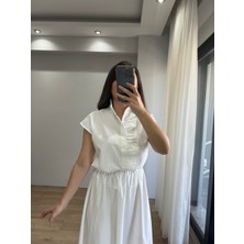 Ferqane Xalilova Beyaz Fırfırlı Önden Düğmeli Poplin Gömlek