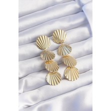 Çarşı Point Pirinç Gold Renk Deniz Kabuğu Model Sallantılı Küpe