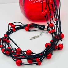By Song Jewelry Kırmızı Boncuklu Siyah Ipli Yeni Yıl Kolyesi