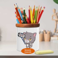 Asilmeydan Selfie Çeken Kedi Ahşap Seramik Kalemlik - 1335-44