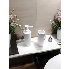 BG Signature Modern Yuvarlak Banyo Seti: Sıvı Sabunluk ve Diş Fırçalık Beyaz