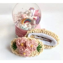 İnci Mode Çocuk Üç Çiçekli Amigurumi Örgü Toka Bej Tek Ebat