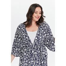 Büyük Beden Kadın Lacivert Çiçek Desenli Dokuma Kimono