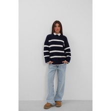 Bisiklet Yaka Çizgili Triko Lacivert Kazak