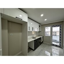 % 1  Ön Ödeme İle Beylikdüzü Yakuplu'da 110 M² 2+1 Sıfır Daire 
Detaylar Açıklamada !