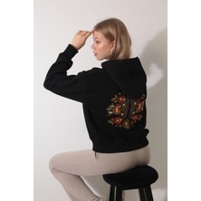 Amida Siyah Sırtı Etnik Nakış Işlemeli Bisiklet Yaka Sweatshirt - 2435