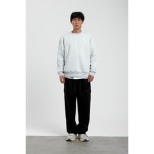 Gri Bisiklet Yaka Basic Şardonlu Sweatshirt