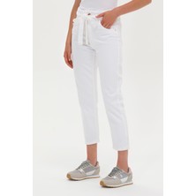U.S. Polo Assn. Kadın Beyaz Mom High Waist Fit Jean Pantolon 50266286-DN0015