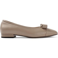 Celal Gültekin Kadın Vizon Tokalı Deri Babet