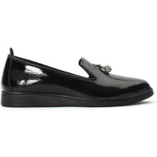 Celal Gültekin Kadın Siyah Taşlı Püsküllü Rugan Deri Ayakkabı