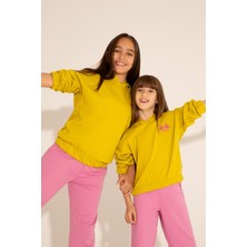 U.S. Polo Assn. Kız Çocuk Fıstık Yeşili Kapüşonlu Sweatshirt 50276900-VR087