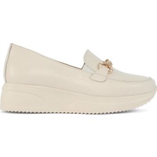 Celal Gültekin Kadın Bej Tokalı Dolgu Topuklu Deri Loafer