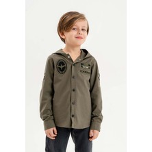 Çıtçıtlı Kapüşonlu Nakışlı %100 Pamuk Erkek Çocuk Gömlek