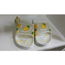 Yazlık Kız Çocuk Ananas Desenli Rahat Taban Günlük Terlik
