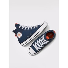 Converse Yürüyüş Ayakkabısı