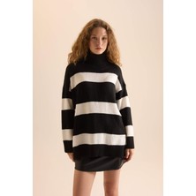 DeFacto Relax Fit Balıkçı Yaka Çizgili Triko Kazak Tunik A8595AXNS