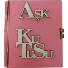Partici Aşk Kutusu Pembe Renk Beyaz Yazılı 15X13